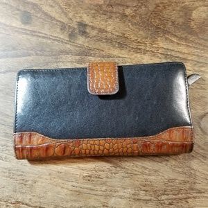 Brahmin Wallet